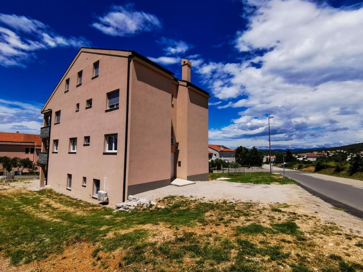 App La Vita E Bella - Azzurro Apartment ปูนัต ภายนอก รูปภาพ